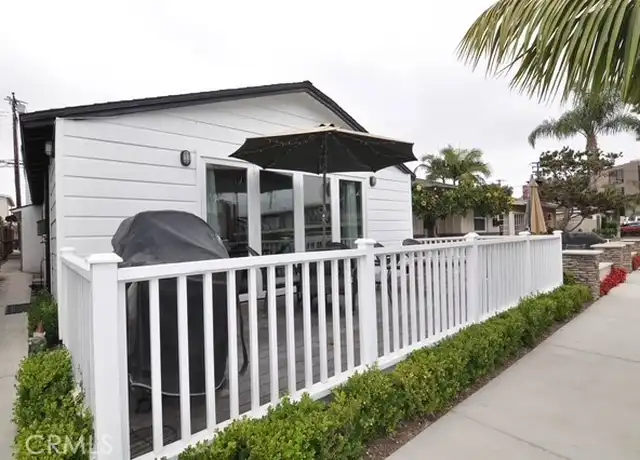 Property at 433 Heliotrope Ave, Corona del Mar, CA, 92625, 3 beds, 2 baths, [object Object]
