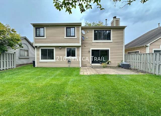 Photo of 216 Seneca Trl, Bloomingdale, IL 60108