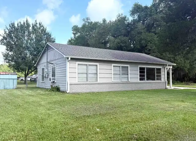 Property at 113 Cravens Dr, Silsbee, TX, 77656, 3 beds, 1 bath, [object Object]