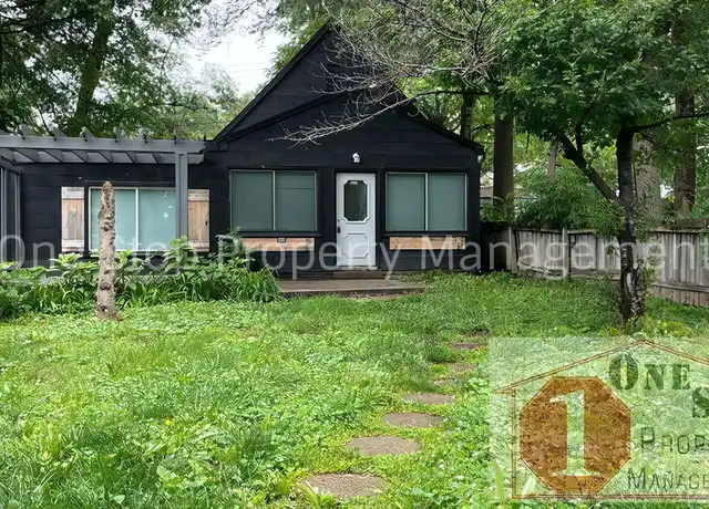 Property at 106 W 79th Ter, Kansas City, MO, 64114, 4 beds, 2 baths, [object Object]