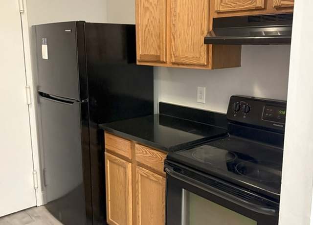 Photo of 45 Village Brook Ln #4, Natick, MA 01760