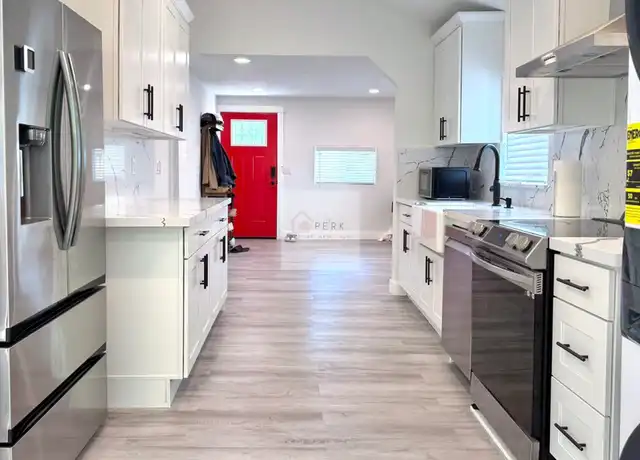 Property at 9300 39th Ave S Unit A, Seattle, WA, 98118, 2 beds, 1 bath, [object Object]