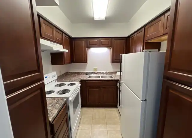 Property at 2601 Bellefontaine Unit E-C204, Houston, TX, 77025, 1 bed, 1 bath, [object Object]