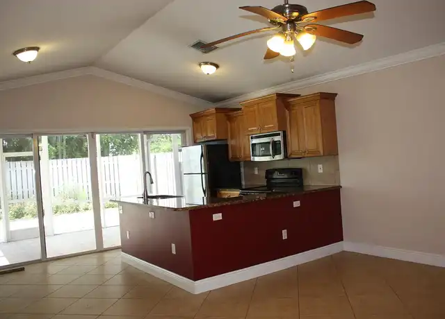 Property at 4743 Clemens St, Lake Worth, FL, 33463, 2 beds, 1 bath, [object Object]