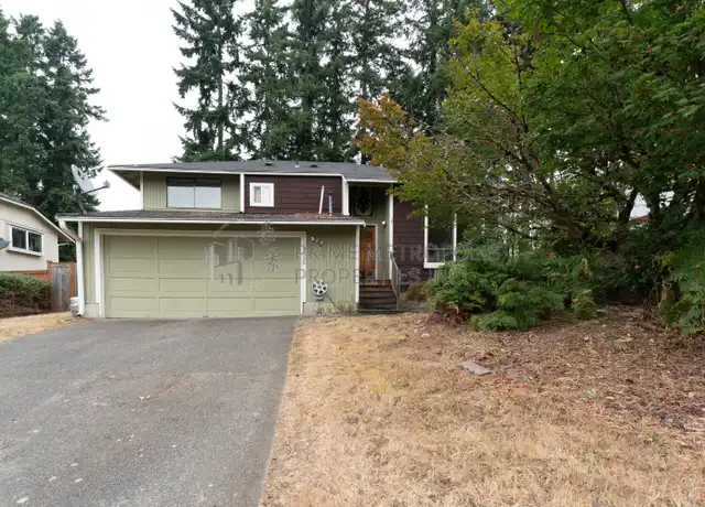 Property at 19320 135th Ave SE, Renton, WA, 98058, 3 beds, 2.5 baths, [object Object]