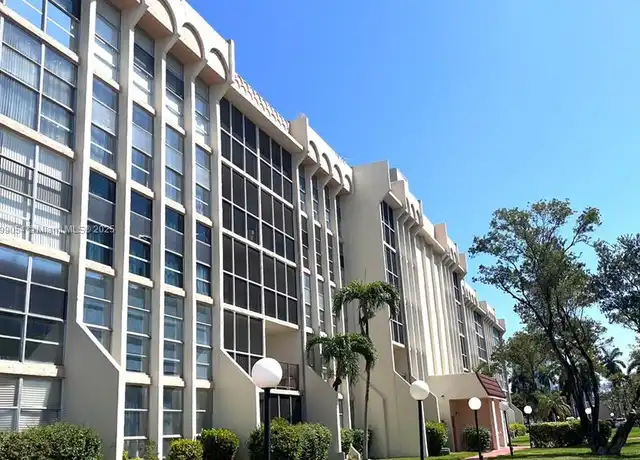 Property at 851 Three Islands Blvd #505, Hallandale Beach, FL, 33009, 1 bed, 1 bath, [object Object]