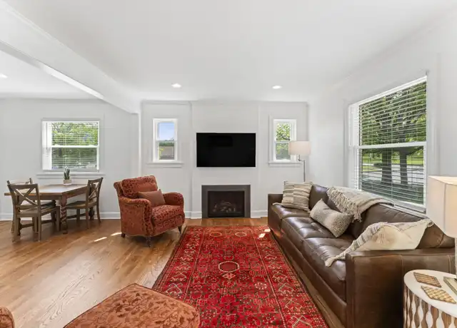 Property at 2600 Belcourt Ave, Nashville, TN, 37212, 2 beds, 1 bath, [object Object]