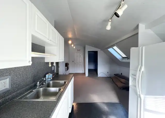 Property at 4 Wales Ave, Binghamton, NY, 13901, 3 beds, 1 bath, [object Object]