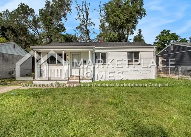 Property at 590 Calder Ave, Ypsilanti, MI, 48198, 3 beds, 1 bath, [object Object]