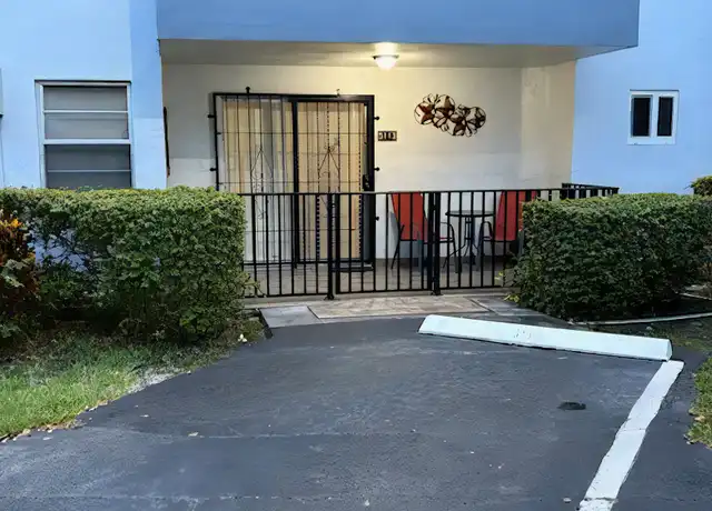 Property at 2496 SW 17th Ave #5113, Miami, FL, 33145, 2 beds, 1 bath, [object Object]
