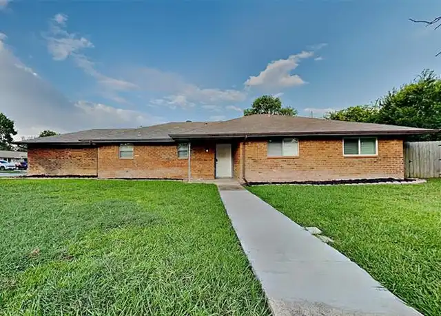 Property at 910 Easter Dr, Wylie, TX, 75098, 3 beds, 2 baths, [object Object]