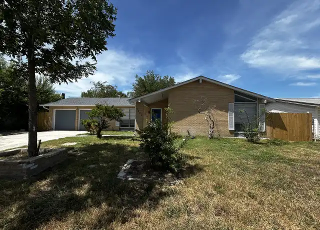 Property at 7447 Fieldgate Dr, San Antonio, TX, 78227, 3 beds, 2 baths, [object Object]