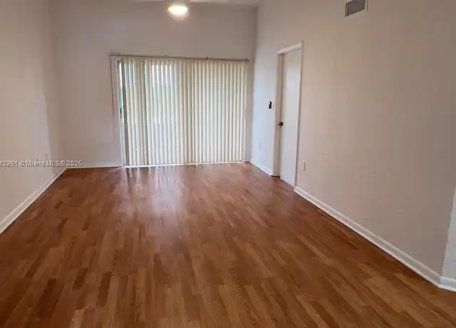 Property at 2861 N Oakland Forest Dr #303, Oakland Park, FL, 33309, 1 bed, 1 bath, [object Object]