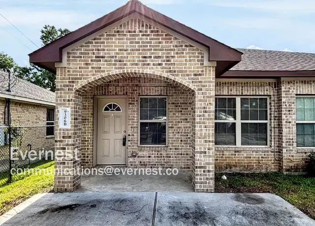 Property at 9306 Bean St Unit B, Houston, TX, 77028, 3 beds, 2 baths, [object Object]