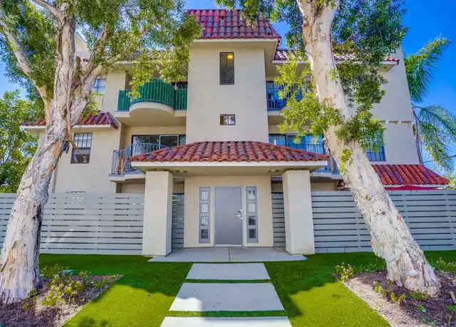 Property at 4040 S Hoover St #102, Los Angeles, CA, 90037, 2 beds, 1 bath, [object Object]