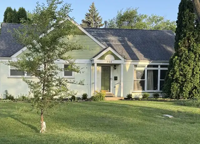 Property at 724 Justina St Unit NA, Hinsdale, IL, 60521, 4 beds, 2 baths, [object Object]