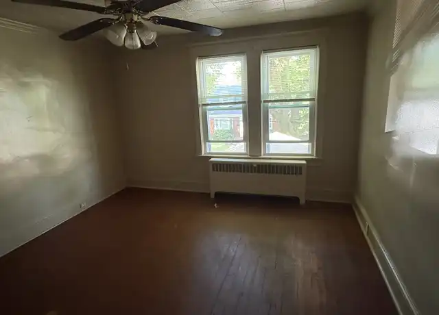 Property at 92 Central Ave Unit B, Morrisville, PA, 19067, 3 beds, 1 bath, [object Object]