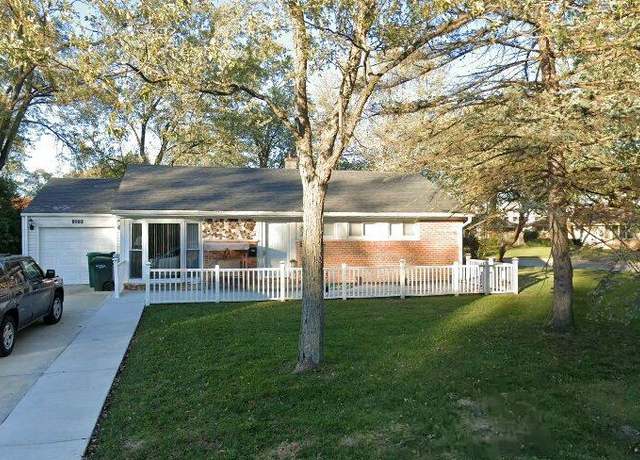 Photo of 1210 Dell Rd, Northbrook, IL 60062