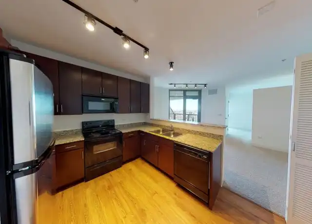 Property at 1033 S Clark St, Chicago, IL, 60605, 1 bed, 1 bath, [object Object]