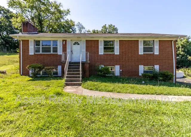 Property at 6633 Wachese Ln, Knoxville, TN, 37912, 3 beds, 2 baths, [object Object]