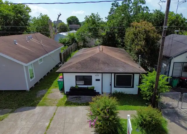 Property at 1212 Pine St, Baytown, TX, 77520, 3 beds, 1 bath, [object Object]