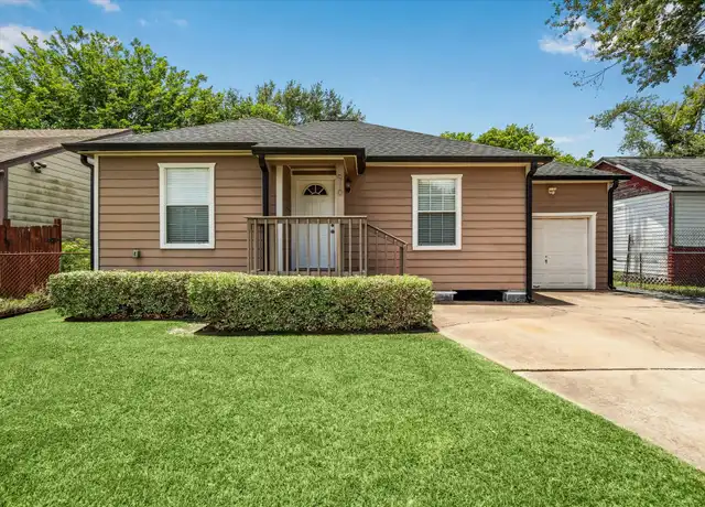 Property at 910 Hahlo St, Houston, TX, 77020, 2 beds, 1 bath, [object Object]