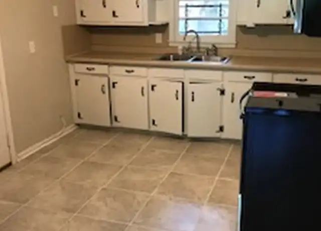 Property at 1412 Curtis Maddox Dr, Columbus, GA, 31903, 3 beds, 1 bath, [object Object]