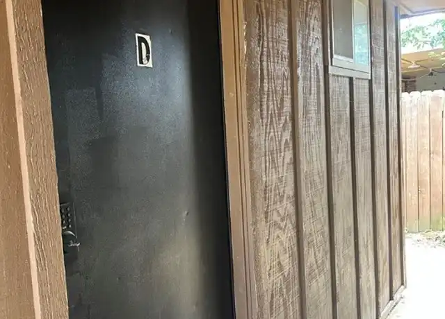 Property at 737 N 12th St Unit D, Rogers, AR, 72756, 1 bed, 1 bath, [object Object]