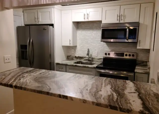 Property at 12 Commonwealth Ct #2, Brighton, MA, 02135, 2 beds, 1 bath, [object Object]