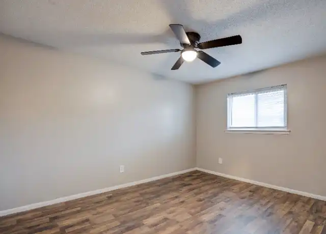 Property at 336 S Dudley St Unit 2, Memphis, TN, 38104, 2 beds, 1 bath, [object Object]