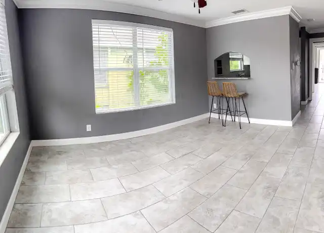 Property at 214 Columbia Dr Unit 3, Tampa, FL, 33606, 1 bed, 1 bath, [object Object]