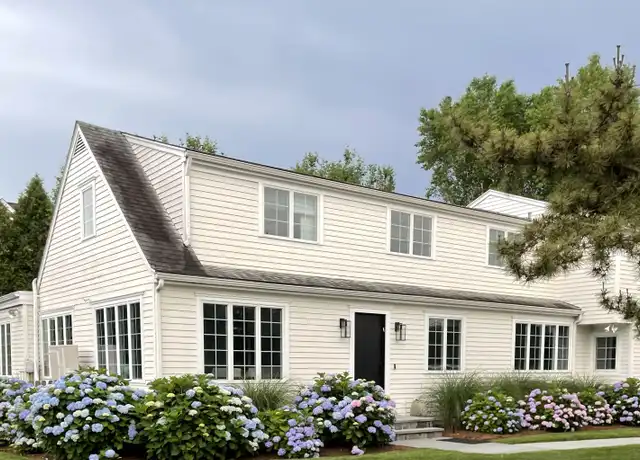 Property at 108 Harbor Rd, Westport, CT, 06880, 5 beds, 2.5 baths, [object Object]