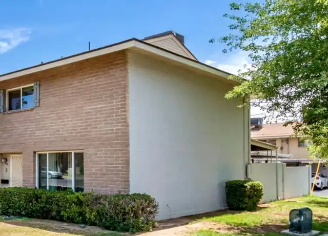 Property at 1667 W Hazelwood St, Phoenix, AZ, 85015, 3 beds, 2 baths, [object Object]