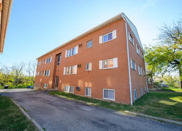 Property at 469 Olden Ave Apt 8, Arlington Heights, OH, 45215, 2 beds, 1 bath, [object Object]