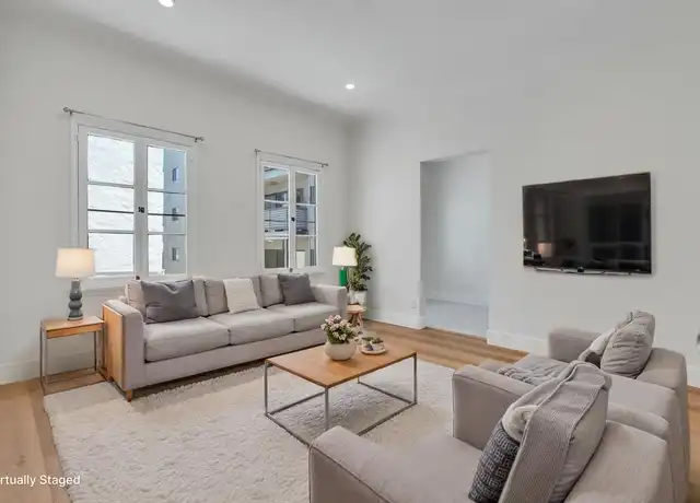 Property at 123 N Hamilton Dr, Beverly Hills, CA, 90211, 0 beds, 1 bath, [object Object]