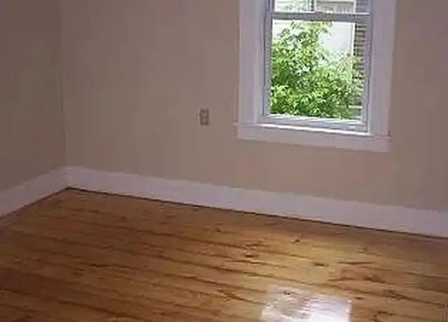 Property at 1085 Middlesex St, Lowell, MA, 01851, 4 beds, 1.5 baths, [object Object]