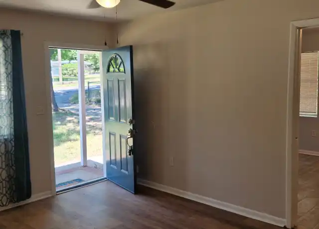 Property at 324 13th Ave, Phenix City, AL, 36869, 3 beds, 1 bath, [object Object]