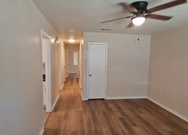 Property at 324 13th Ave, Phenix City, AL, 36869, 3 beds, 1 bath, [object Object]