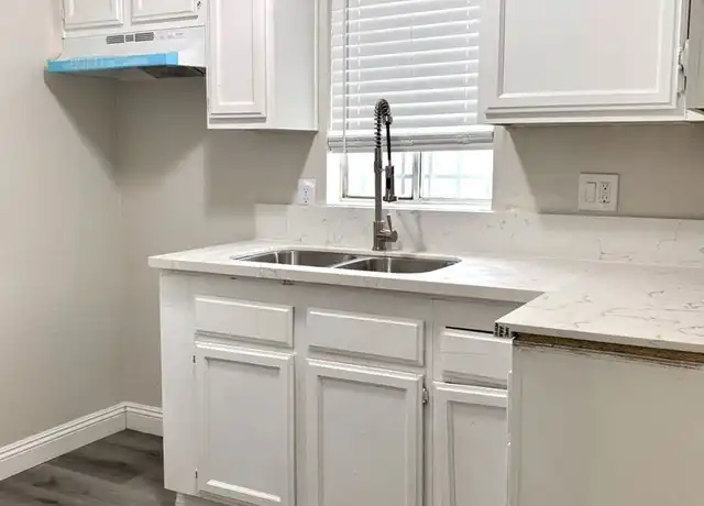 Property at 4424 Stanford Ave Unit 4424, Los Angeles, CA, 90011, 1 bed, 1 bath, [object Object]