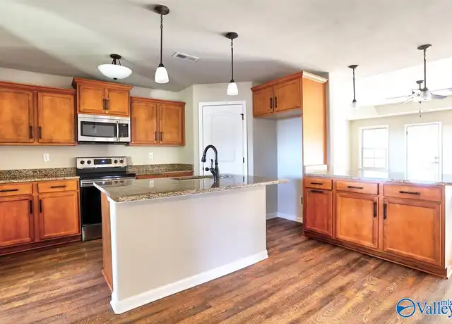 Property at 303 Avebury Rd, Meridianville, AL, 35759, 4 beds, 2.5 baths, [object Object]