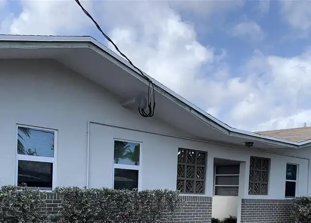Property at 1611 SW 6th Ave Unit 1, Pompano Beach, FL, 33060, 2 beds, 1 bath, [object Object]