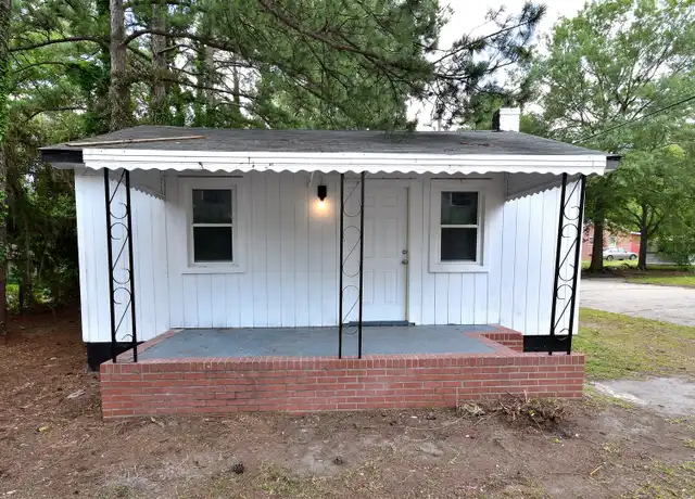 Property at 1000 Paul St, Rocky Mount, NC, 27803, 2 beds, 1 bath, [object Object]