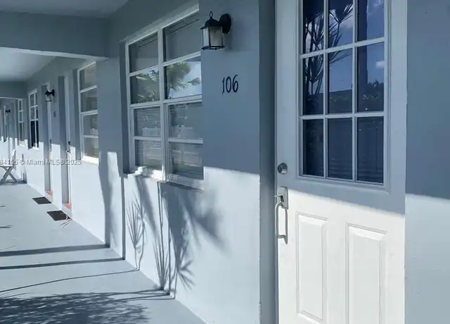 Property at 701 Pine Dr #106, Pompano Beach, FL, 33060, 1 bed, 1 bath, [object Object]