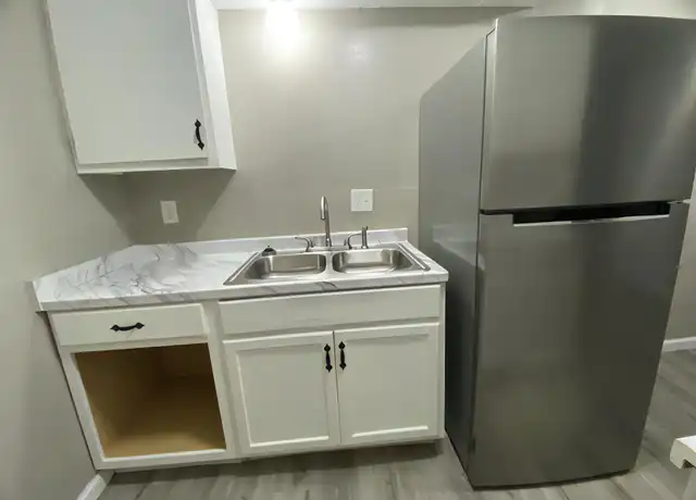 Property at 6022 NW 23rd St Unit 6022-1, Oklahoma City, OK, 73127, 1 bed, 1 bath, [object Object]
