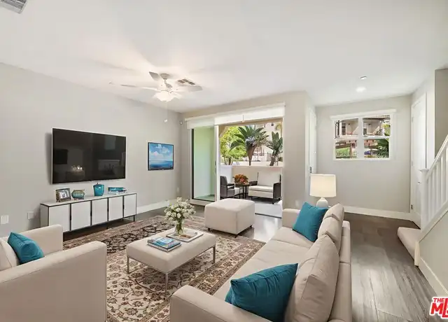 Property at 4372 Paxton Pl, Calabasas, CA, 91302, 3 beds, 2.5 baths, [object Object]