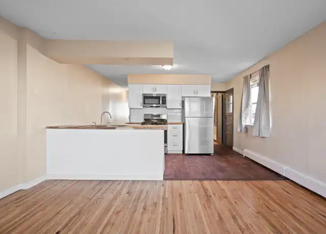 Property at 560 37th Ave NE Unit 562, Minneapolis, MN, 55421, 4 beds, 1 bath, [object Object]