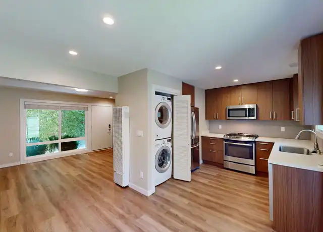 Property at 1441 Casa Buena Dr Unit 201, Corte Madera, CA, 94925, 2 beds, 1 bath, [object Object]