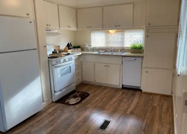 Property at 954 Henderson Ave Unit 131, Sunnyvale, CA, 94086, 2 beds, 1 bath, [object Object]