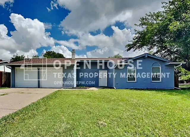 Property at 622 W Springdale Ln, Grand Prairie, TX, 75052, 3 beds, 2 baths, [object Object]