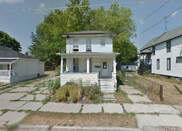 Property at 5020 18th Ave, Kenosha, WI, 53140, 5 beds, 2 baths, [object Object]